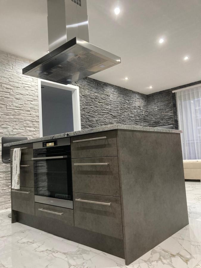 Swiss Luxury Apartment Mosonmagyaróvár 외부 사진